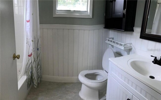 Building Photo - 4745 Escalante Dr