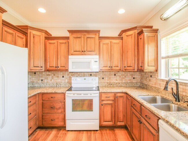 Building Photo - 27632 Keeton Rd