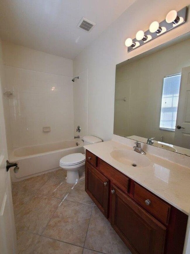 Building Photo - Jesups Reserve 1872 SQ. FT. Townhome (2 Ca...