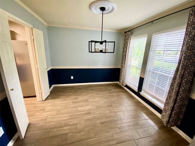 Building Photo - 7239 Brockington Dr