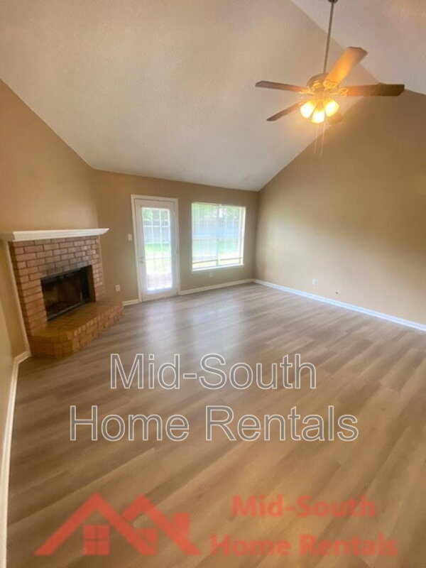 Building Photo - 4417 Willow Springs Cove
