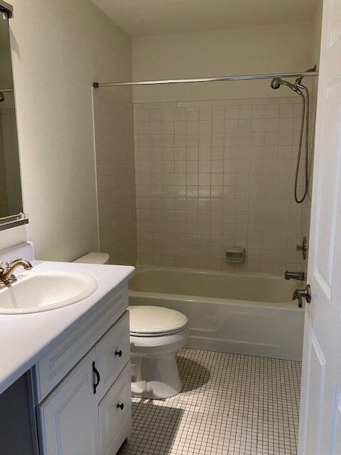 Building Photo - 41 Ashton Way