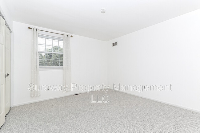 Building Photo - 276 Highland Ave