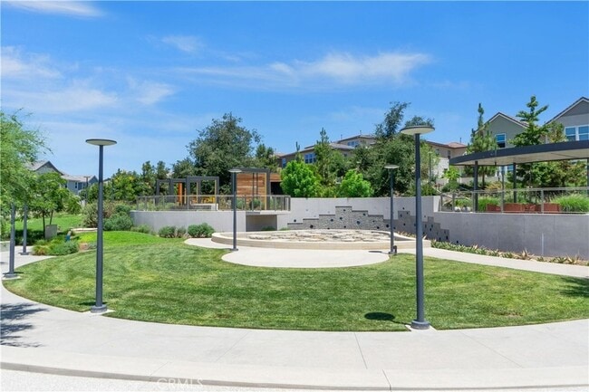 Building Photo - 156 Chorus