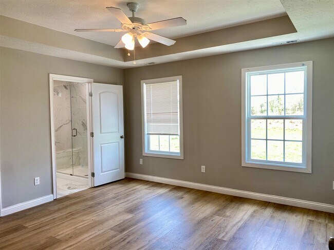 Building Photo - 524 Denver Cir