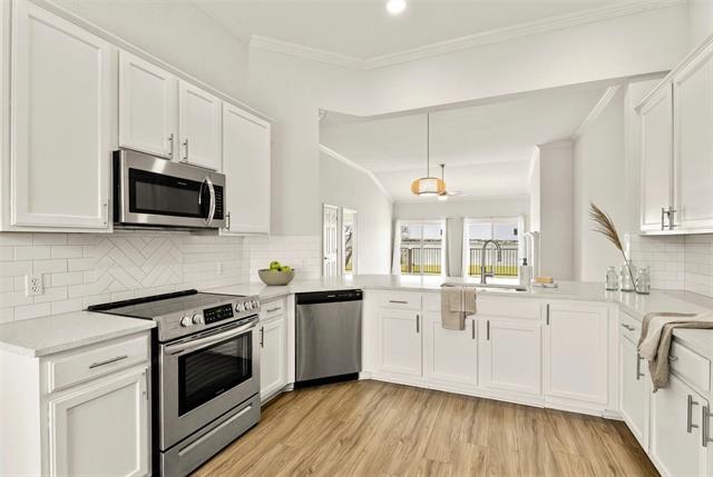 Building Photo - 1916 Signal Ridge Pl