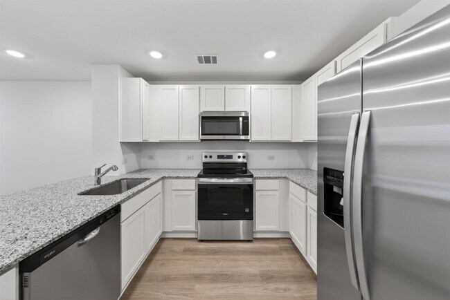 Building Photo - 12227 Shield Crest Ct