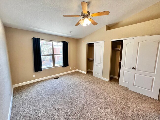 Building Photo - 4101 Crittenton Ln