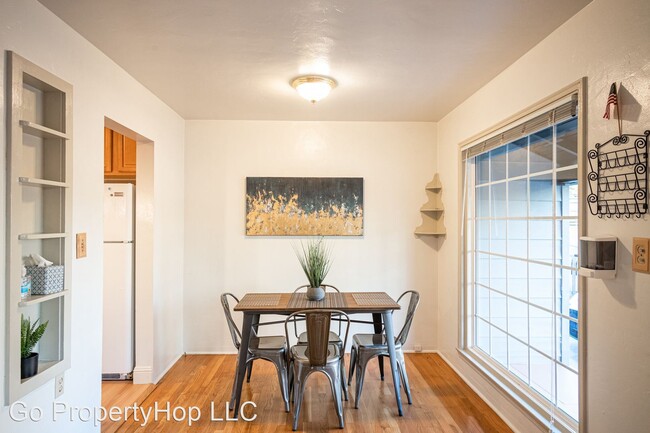 Building Photo - 3 br, 2 bath House - 147 S Mathilda Ave