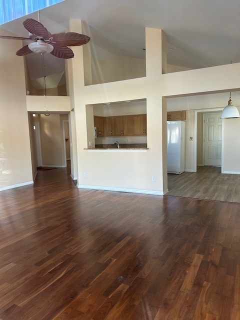 Building Photo - 384 Pindo Palm Dr