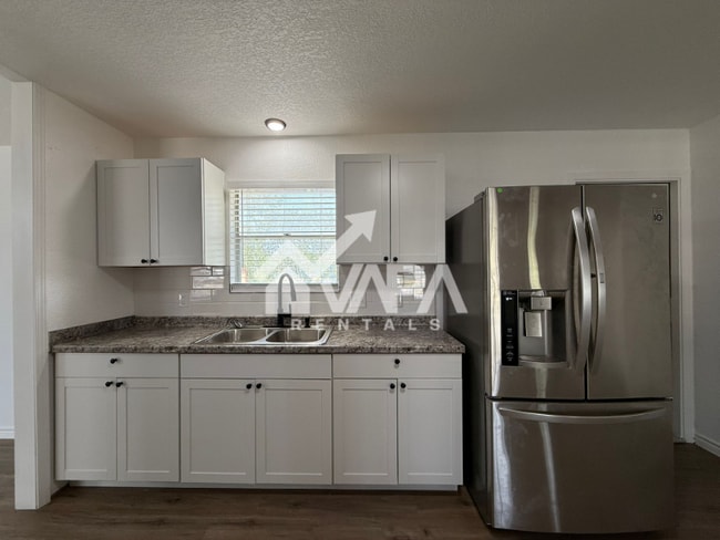 Building Photo - 6115 Frio Valley Dr