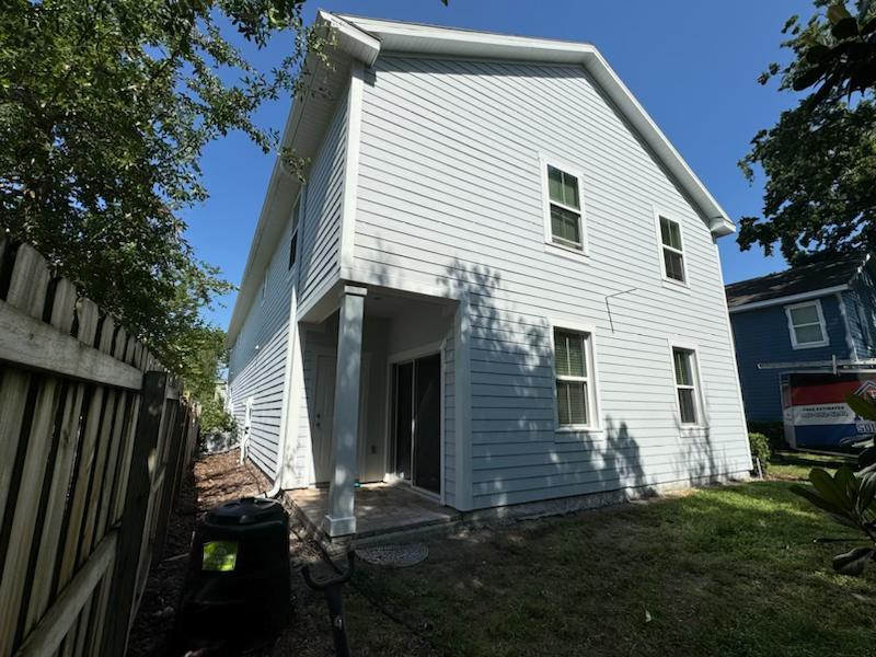 Building Photo - 2619 S Brown Ave