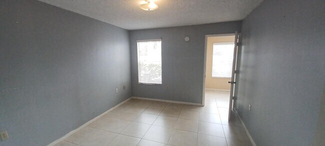 Building Photo - 1401 Village Blvd