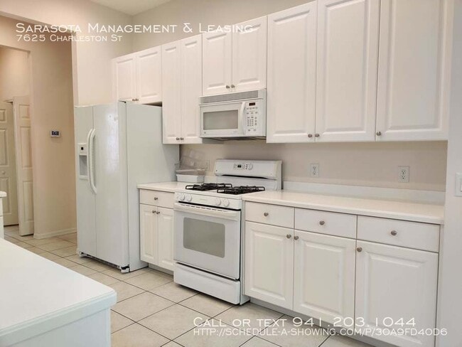 Building Photo - 7625 Charleston St