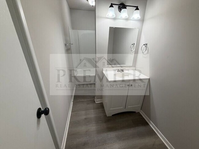 Building Photo - 9306 Reeder Dr