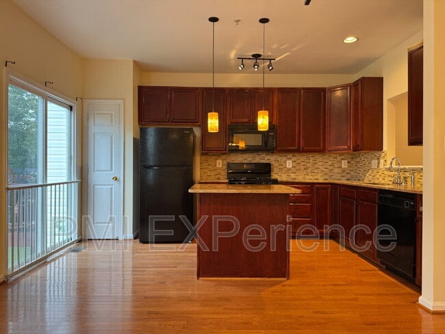 Building Photo - 9974 Morristown Pl