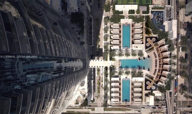 Building Photo - 851 NE 1st Ave