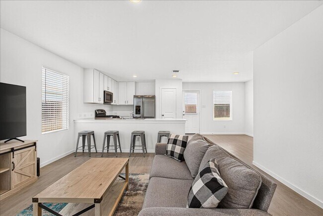 Building Photo - 7909 Thor Dr