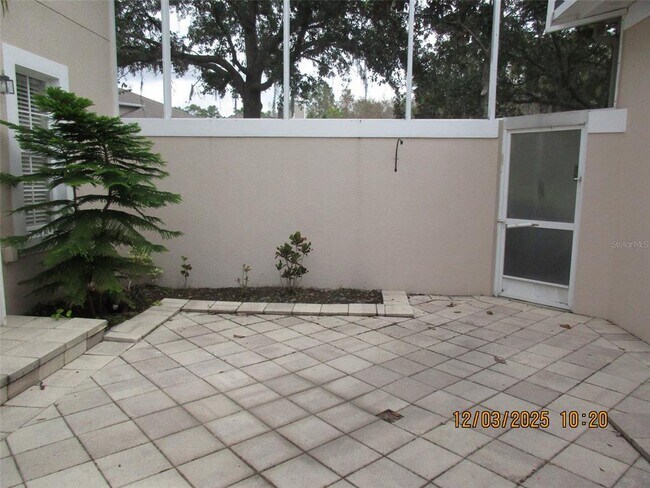 Building Photo - 8905 Silk Bay Pl