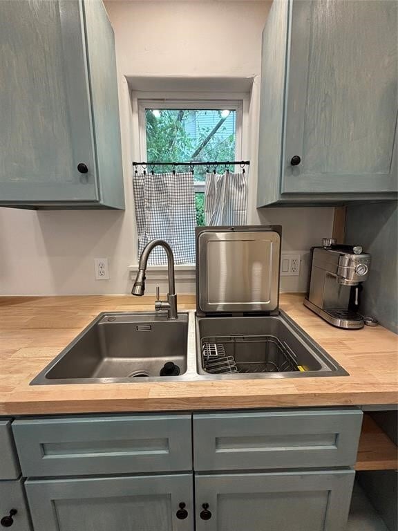 Building Photo - 3812 Fulton St