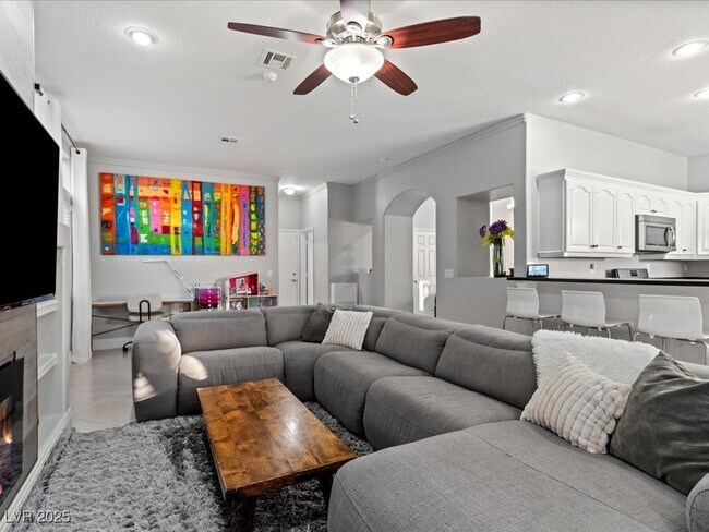 Building Photo - 5505 Big Sky Ln