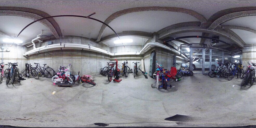 Building Photo - 87 New St