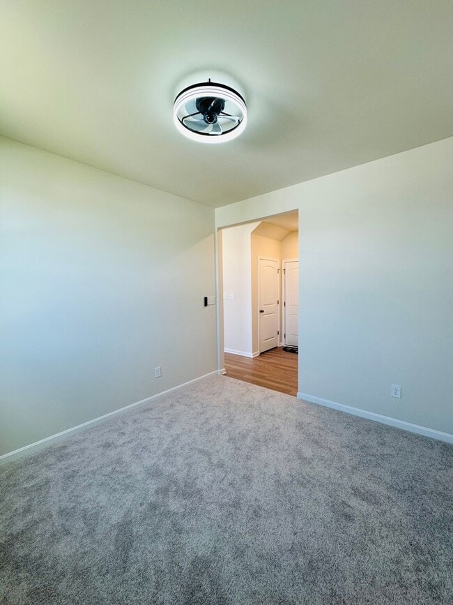Building Photo - Charming New Construction Home for Rent in...