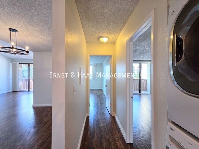 Building Photo - 4170 Elm Ave
