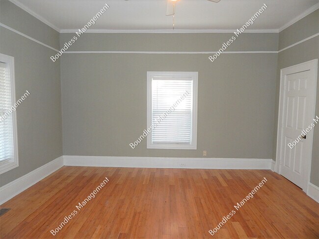 Building Photo - 1429 Beatie Ave SW