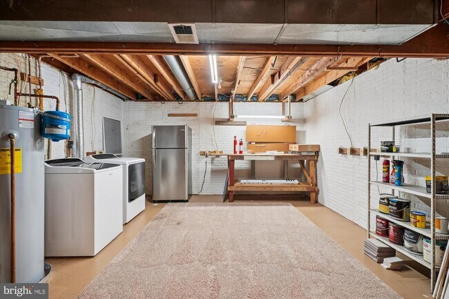 Building Photo - 15317 Inlet Pl