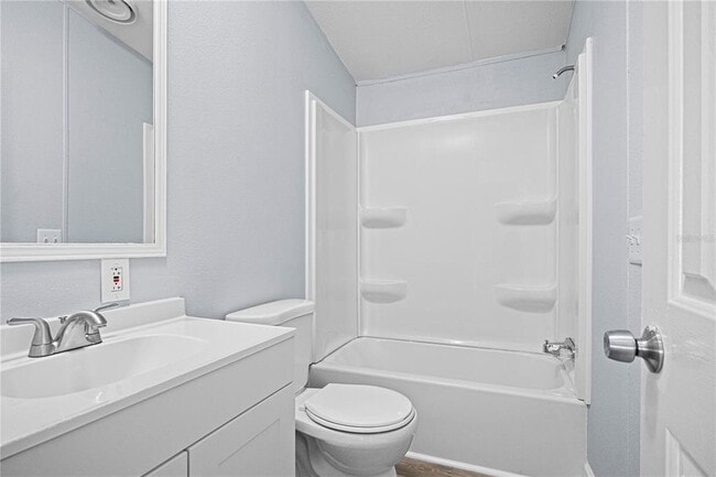 Building Photo - 10522 Bay Hills Cir