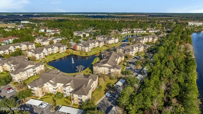 Building Photo - 7990 Baymeadows Rd E