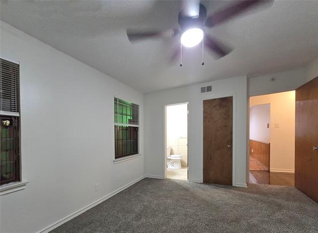 Building Photo - 648 Penguin Dr