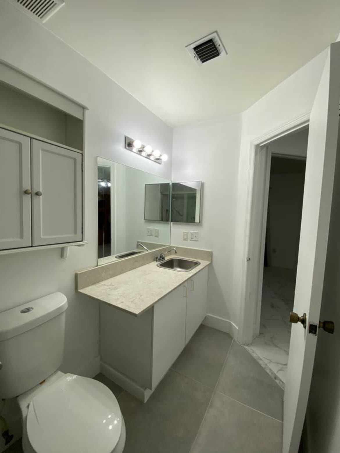 Building Photo - 9149 SW 157th Ct