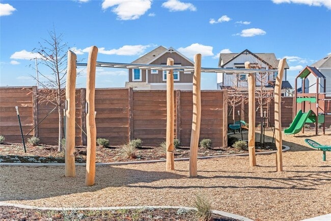 Building Photo - 120 Desert Hare Dr