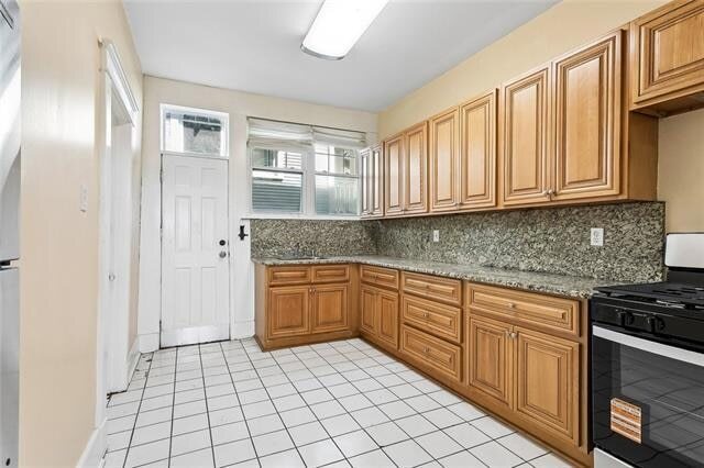 Building Photo - 301 City Park Ave