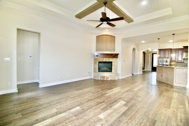 Building Photo - 24115 Via Privato Dr