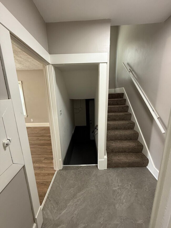 Building Photo - Completely remodeled 3 Bedroom 2 Story Homes for Rent