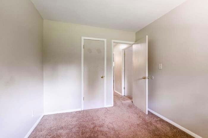 Building Photo - 765 Stinchcomb Dr
