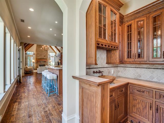 Building Photo - 2782 Montreaux Dr