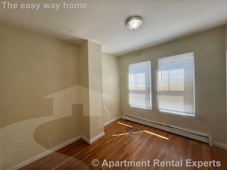 Building Photo - 71 Winchester St