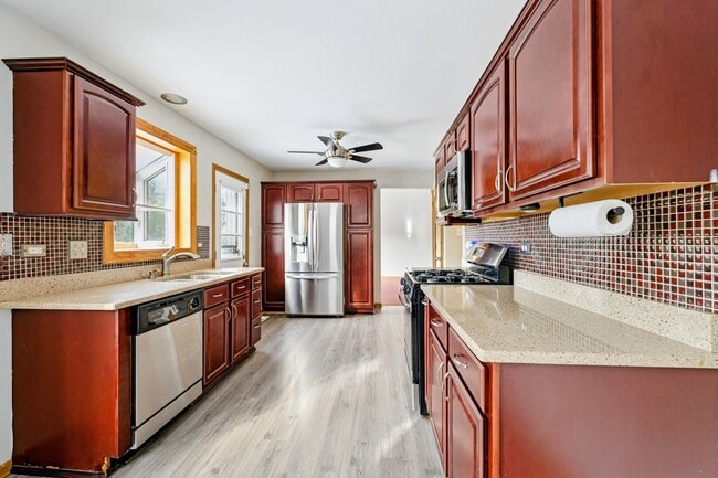 Building Photo - 17910 Millstone Rd