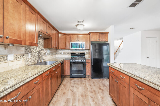 Building Photo - 13 Canidae Ct
