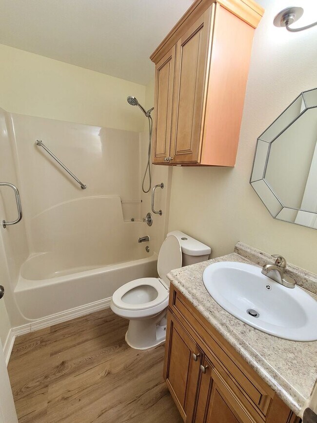 Building Photo - The Hammocks Phase I Pool Home-Lynn Haven