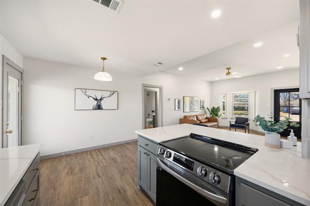 Building Photo - 617 Reed St