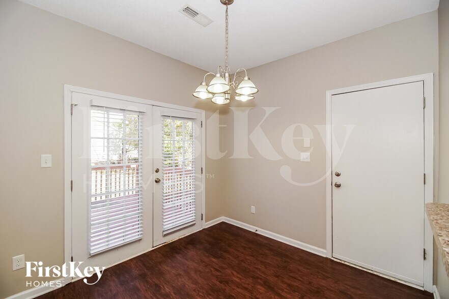 Building Photo - 12301 Carolina Crossing Dr