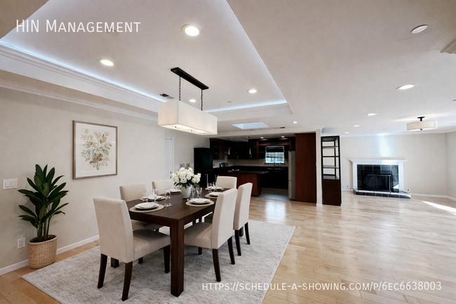 Building Photo - 776 Olive Ave