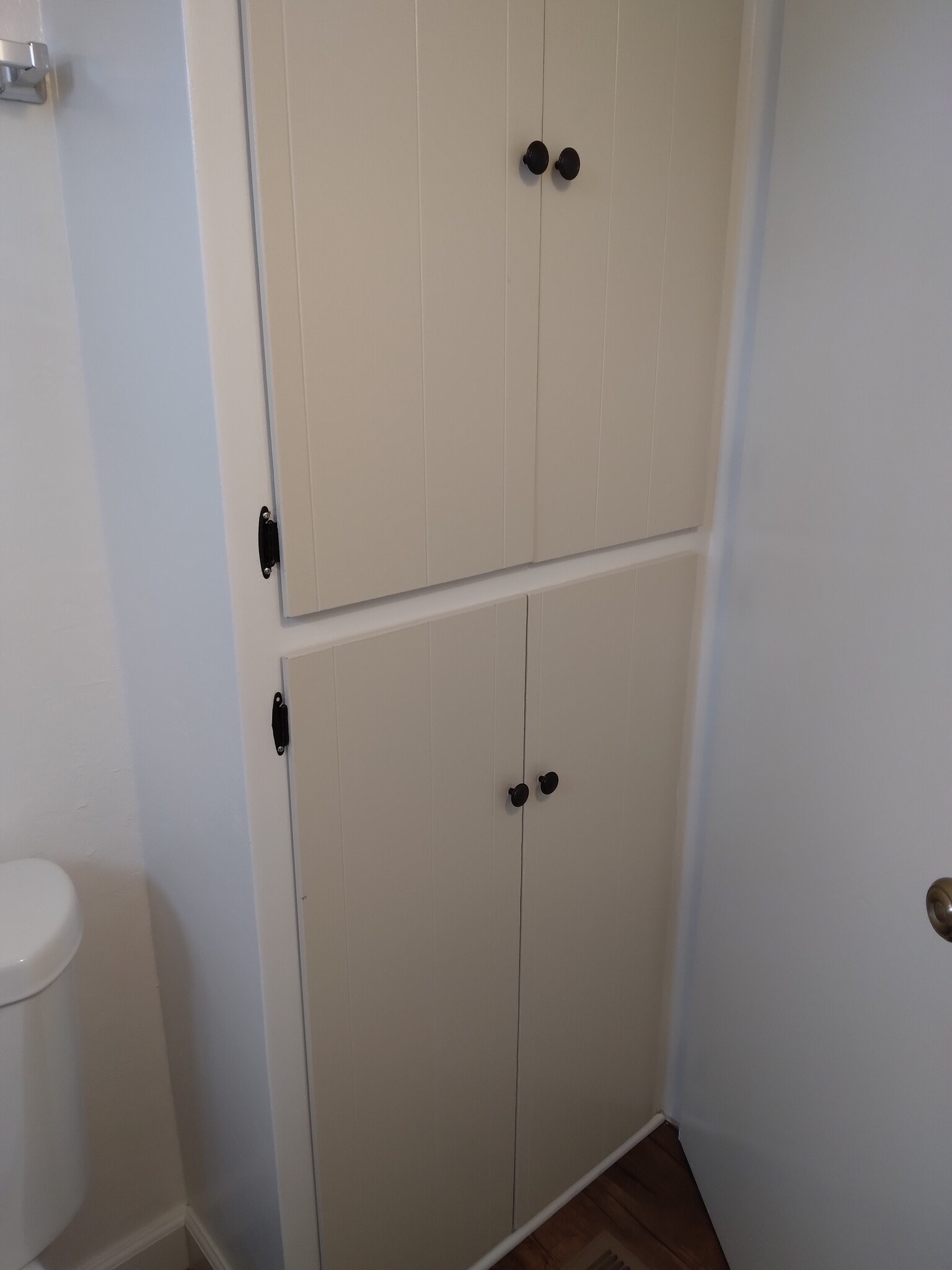 Bath - 3300 Portola Dr