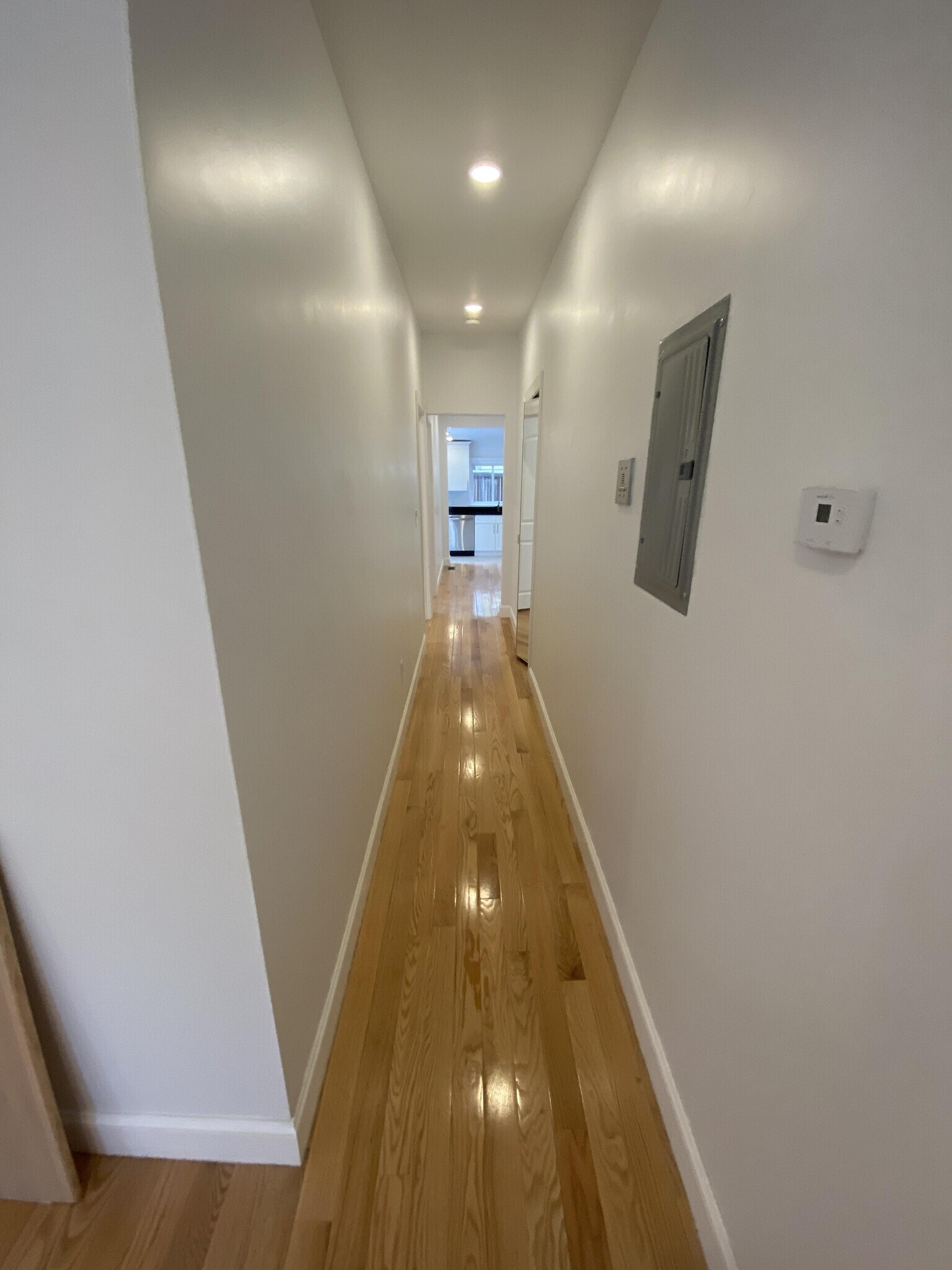 Building Photo - 145 Prospect St