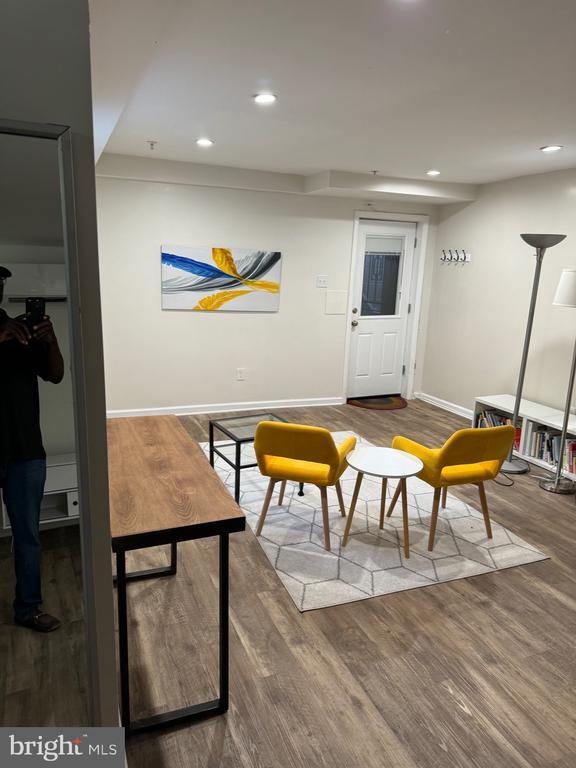 Building Photo - 1625 First St NE